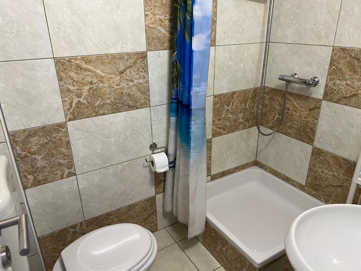 Apartments Villa Zdrava Трогир Екстериор снимка