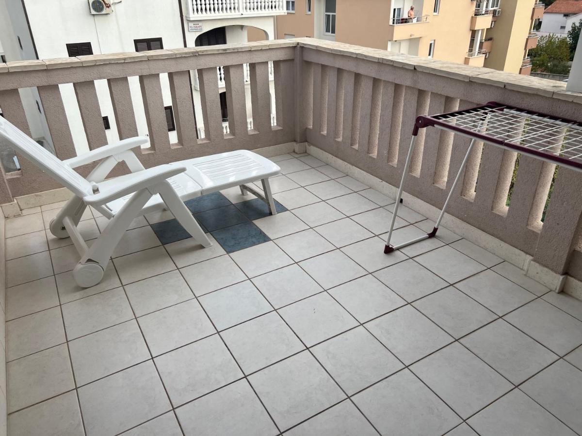 Apartments Villa Zdrava Трогир Екстериор снимка