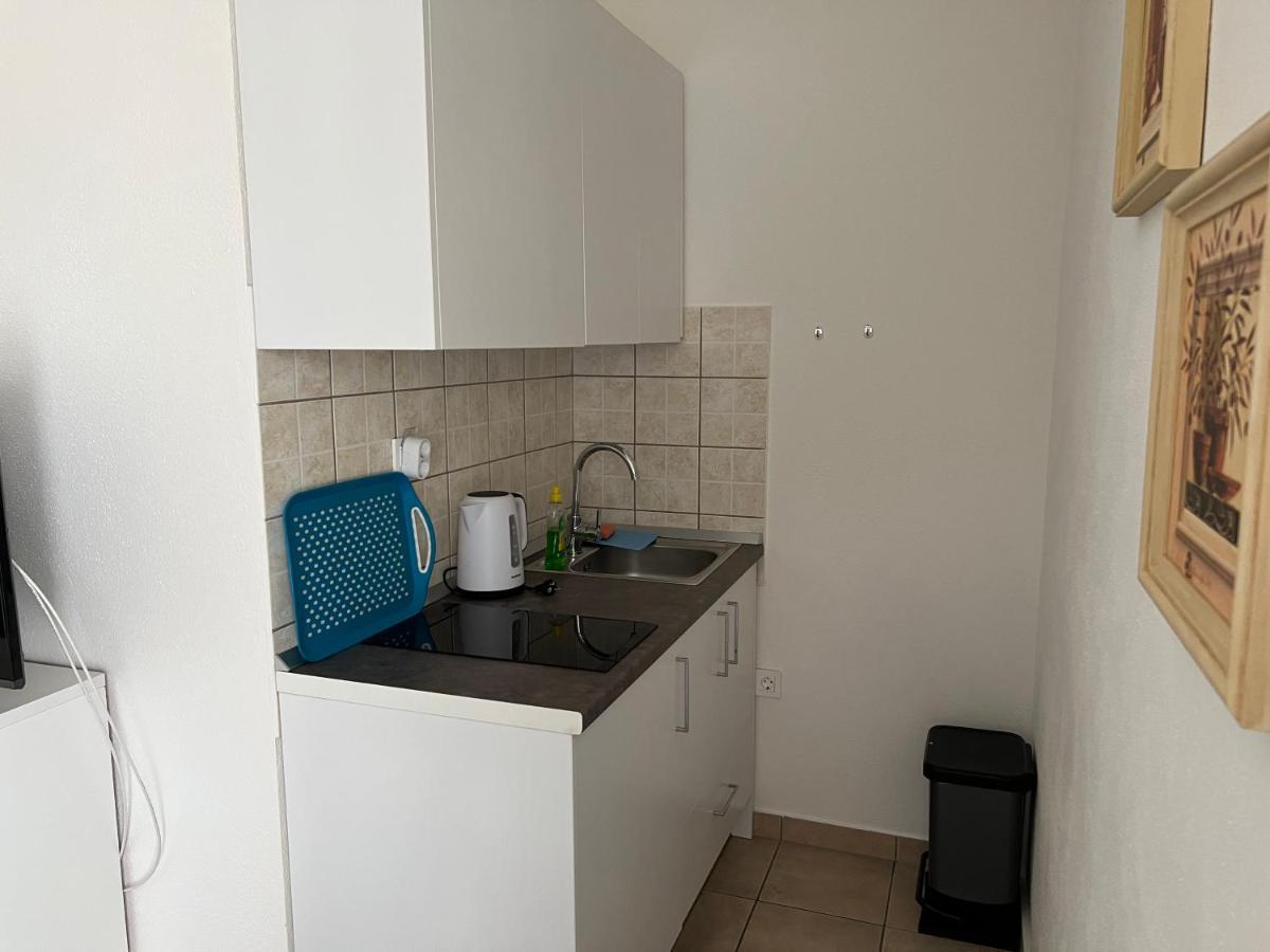 Apartments Villa Zdrava Трогир Екстериор снимка